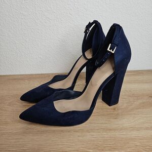 Blue High-Heeled Pumps
